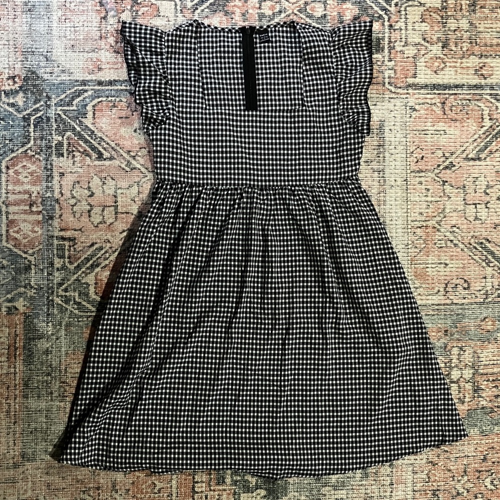 Gingham pinafore size small